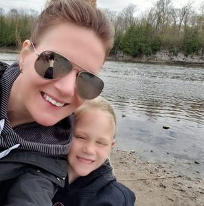 Meet your Posher, Sandy